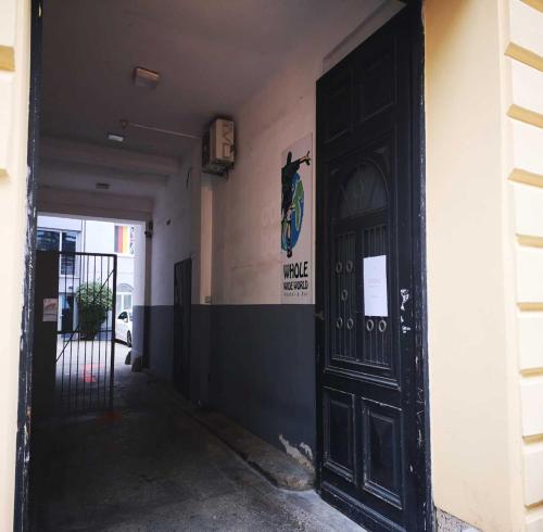 Whole Wide World Hostel - image 12