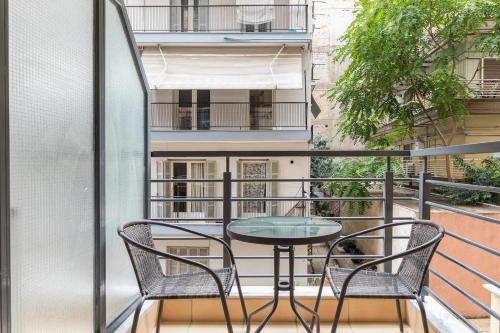 Manina SeaSide Apartment in Nea Paralia District