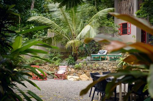 Casa Vana Hiriketiya - image 2