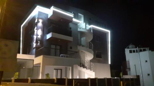  Öztaş Suits Apt 8 Ladies Beach in Kuşadası