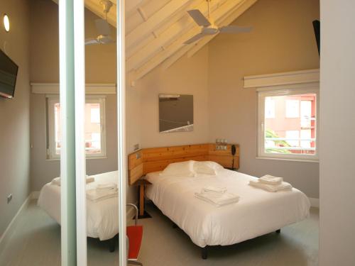 Hosteria Santander – Santander, MS