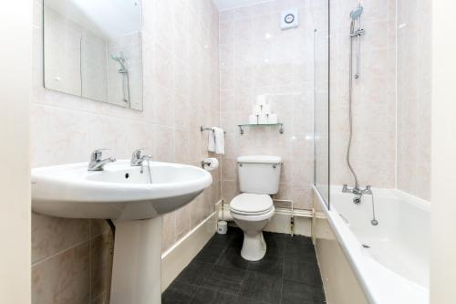 City Apartments - Sycamore Place - main image