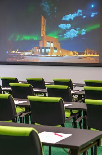 Thon Hotel Alta - image 12