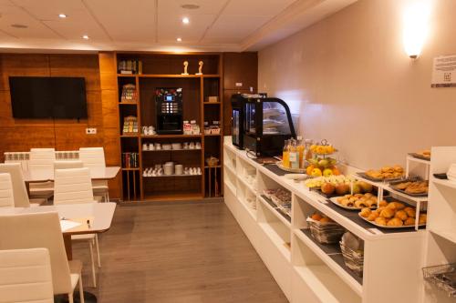 อาหารและเครื่องดื่ม, เซอร์โคเทล โตริโก พลาซา (Sercotel Torico Plaza) in เทรูเอล