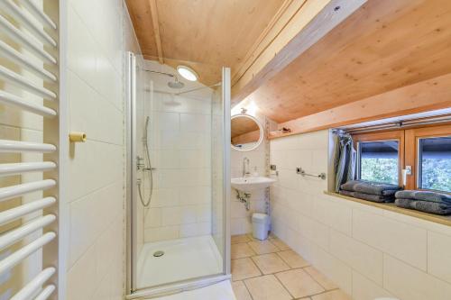 ห้องน้ำ, Jaudenhof - Apartment Schonbergalm in เลงกริส