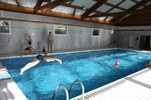 Bassein, Village d+ Les roches de Scoeux in Chamberet