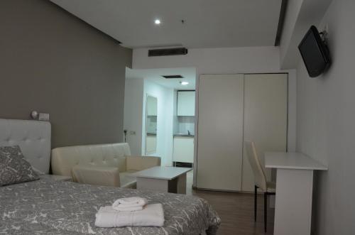 Boutique Urban Madrid Serrano - image 4