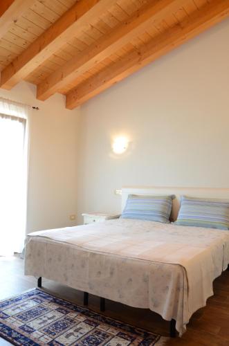 B&B Al Lauro in อัสโซโล