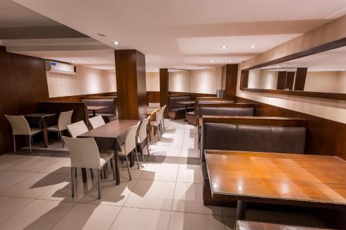 Étterem, Estocolmo Hotel by bund in La Perla