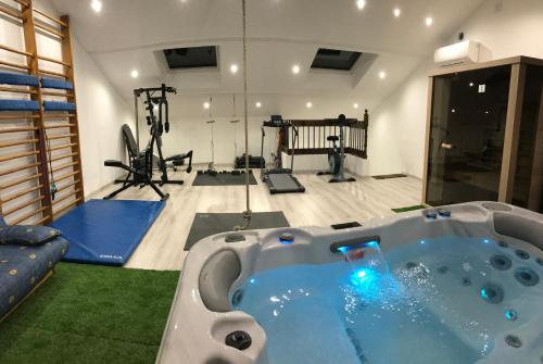 Szauna, Gîte de l'Homme Blanc (Gite de l'Homme Blanc) in Mondement-Montgivroux