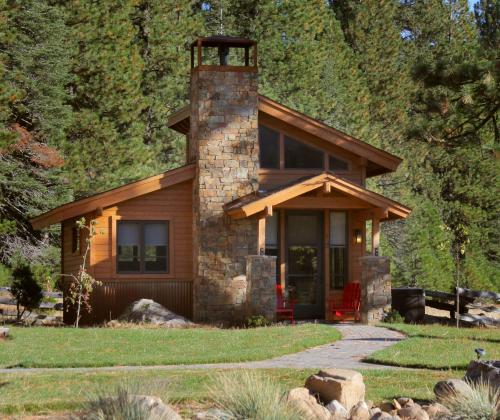 Highlands Ranch Resort - image 3