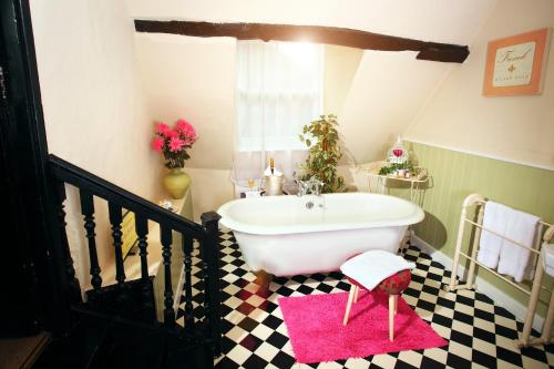 House of Agnes - image 2