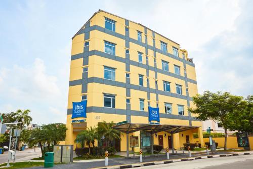 Exterior view, ibis budget Singapore West Coast near Boon Lay MRT Station