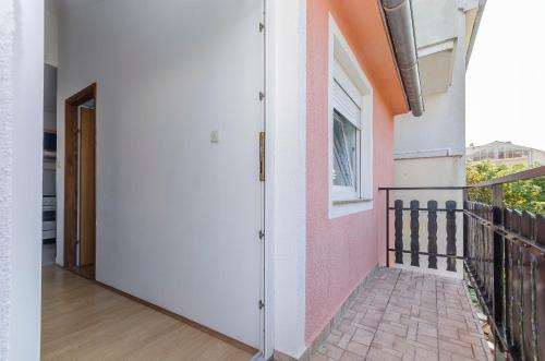 Apartments Melita - image 9