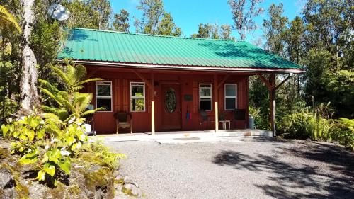 Alii Kane Cottages with Loft