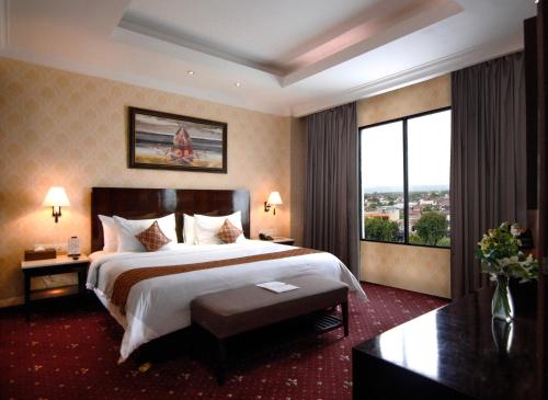 Hermes Palace Hotel Banda Aceh  near Aéroport international Sultan Iskandar Muda