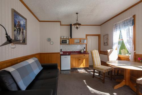 Settlers Cottage Motel - Accommodation - Arrowtown