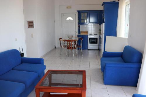  XENIOS ZEUS 2 in Koroni