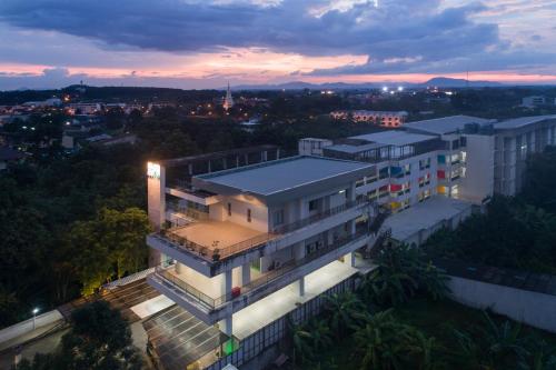 Exterior view, Eco Inn Prime Trang in Trang