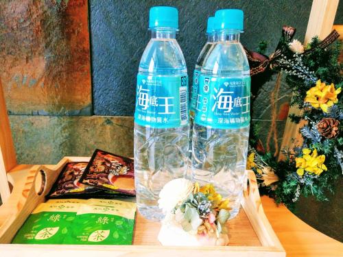 Blue Owl-Hualien No 2396-2397-2398-2399