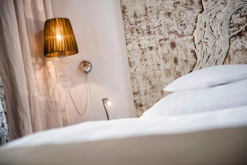 Romantik Hotel Zur Schwane - image 11