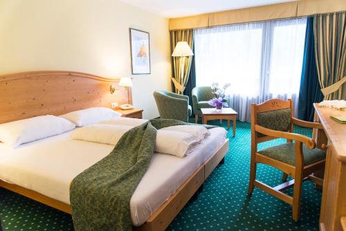 Hotel Alpenhof Room Type - Comfort Double or Twin Room with Balcony