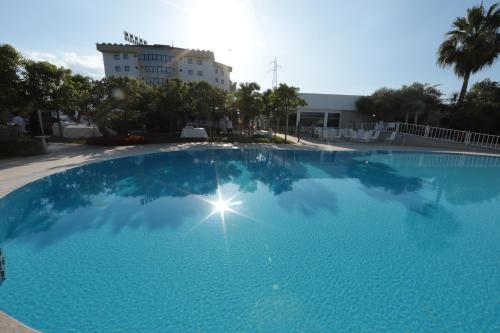 Edra Palace Hotel