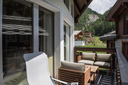 Three-Bedroom Duplex Apartment