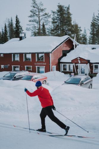 Kuerkievari KuerHostel Akaslompolo