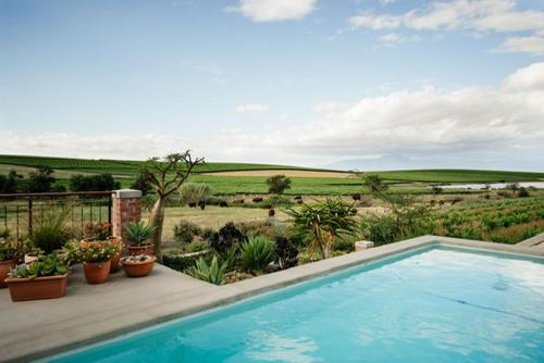 Vineyard Views Country House