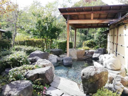 Hataya Onsen Sasa no yu