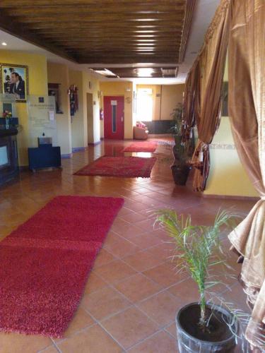 HOTEL CONTINENTAL Khenifra photo