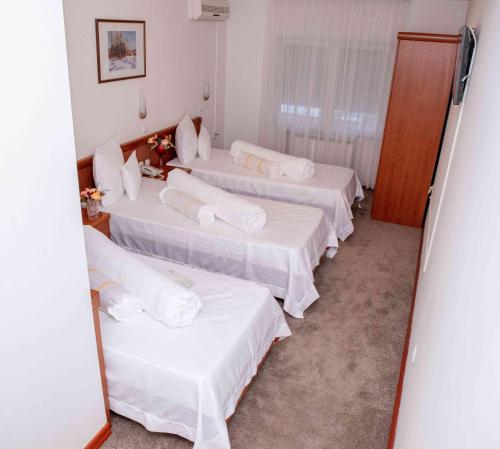 Hotel Integra - image 11