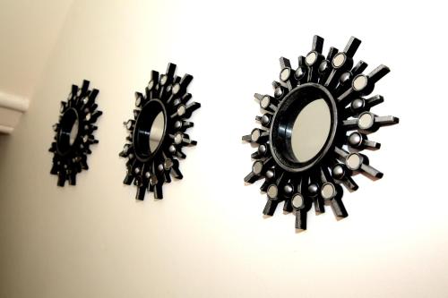 A Modern Comfy Newly Remodeled 2bd House - image 9