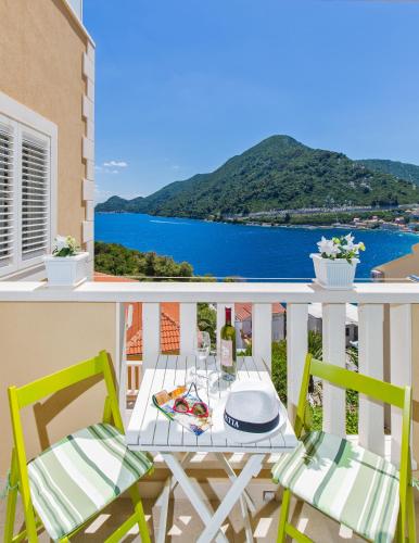 Balkons/terase, Apartments More in Mljet