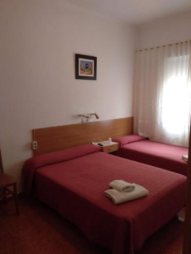 PENSION MIRAFLORES 2
