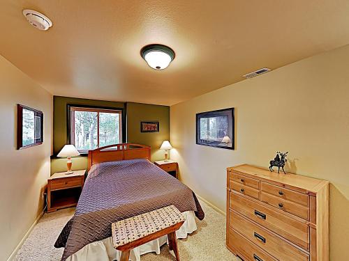 New Listing! Mountain-View Home at Granby Ranch home - image 8