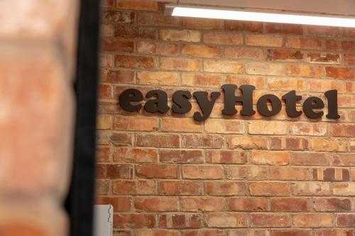 Easyhotel Reading - image 4