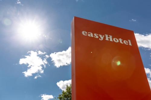 Easyhotel Reading