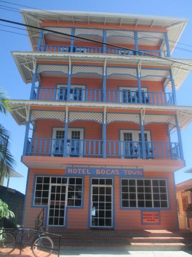 . Hotel Bocas Town