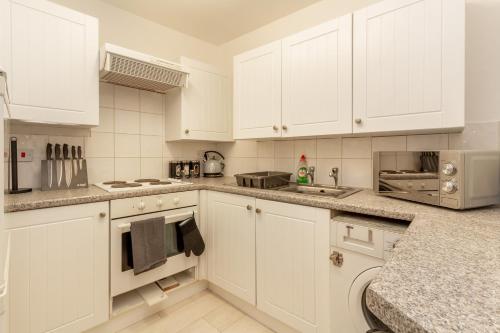 New Street D Worcester City Centre Apartment - image 6