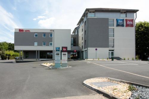 ibis Cahors - main image