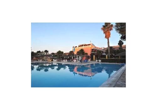 Hotel in Acharavi