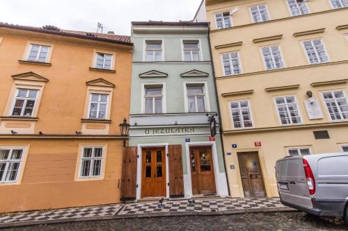 Hotel U Jezulatka - image 2