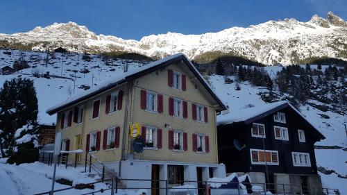  Gästehaus Alpenglühn in Meien