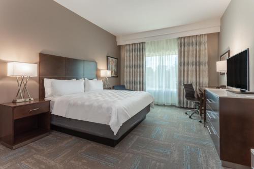Holiday Inn & Suites - Jefferson City, an IHG Hotel