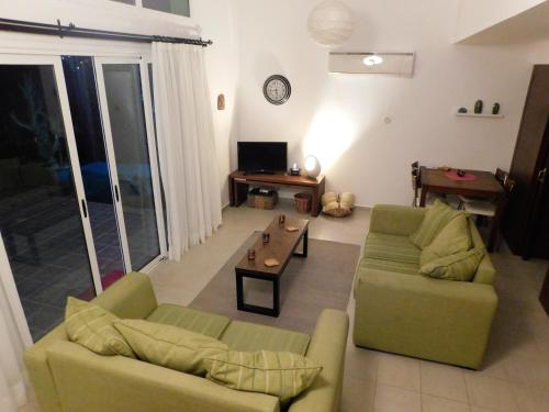 B7 - Ground Floor Apt 2, Sunflower Garden Apartment, Crystal Bay Marina