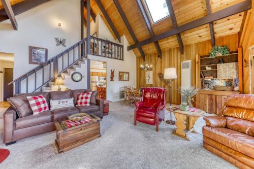 Tallac Views Getaway in ทาโฮ วัลเลย์
