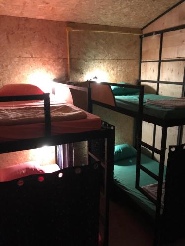Létesítmények, HomeHostel in Koh Chang Tai