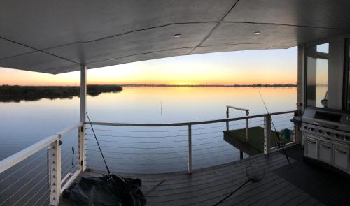 Surrounding environment, Pelican Point Waterfront Resort  in Carnarvon